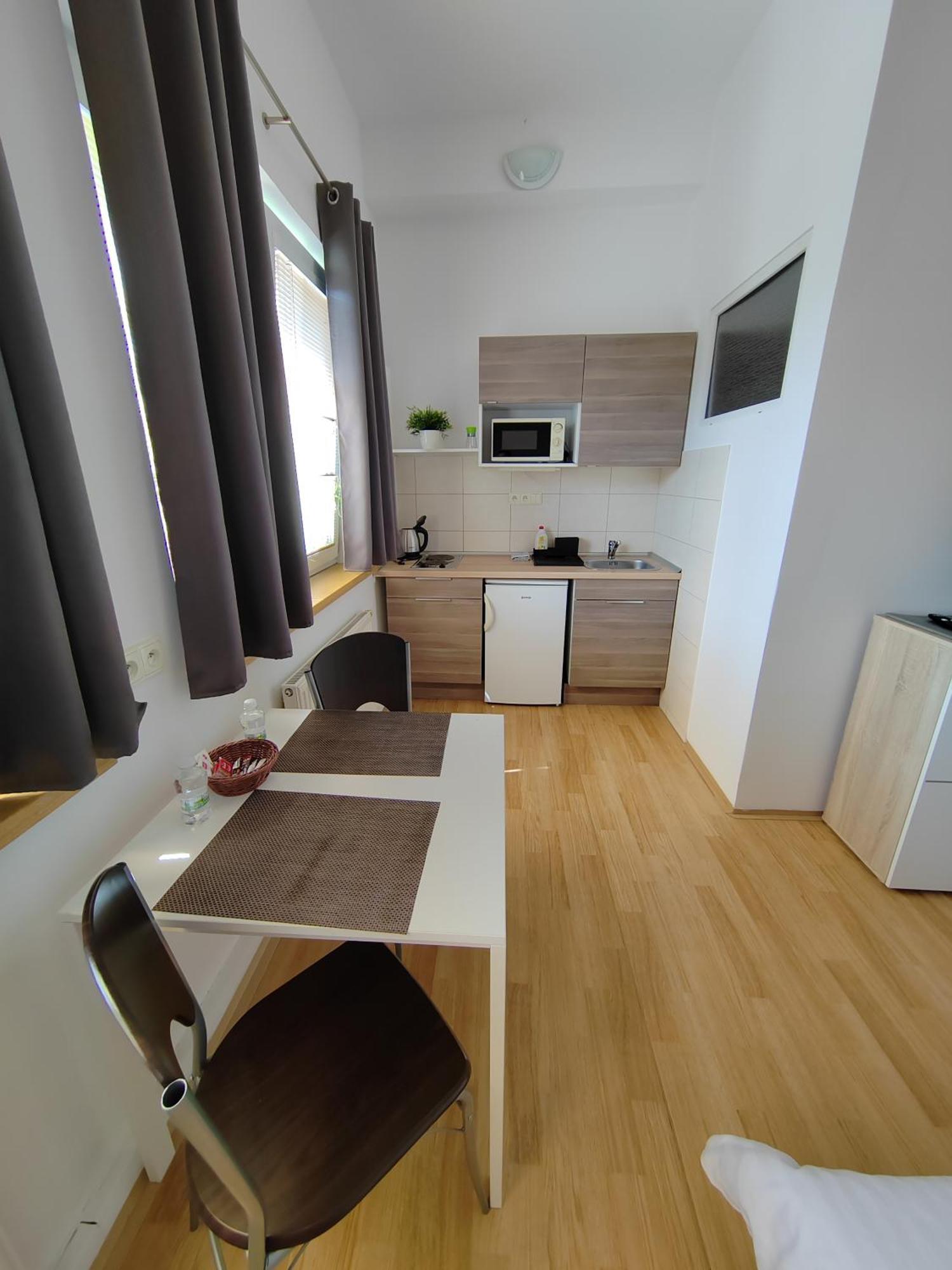 Penzion Exotic Ostrava Exteriör bild
