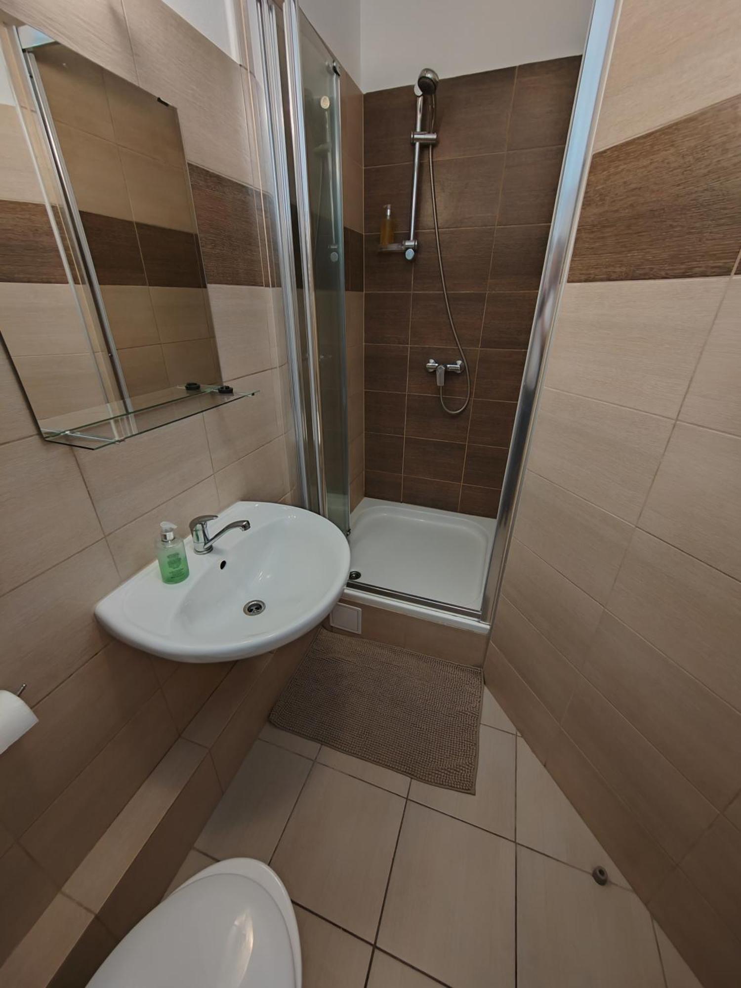 Penzion Exotic Ostrava Exteriör bild